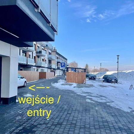 Apartments Sleep & Go Modlin Airport Nowy Dwór Mazowiecki エクステリア 写真